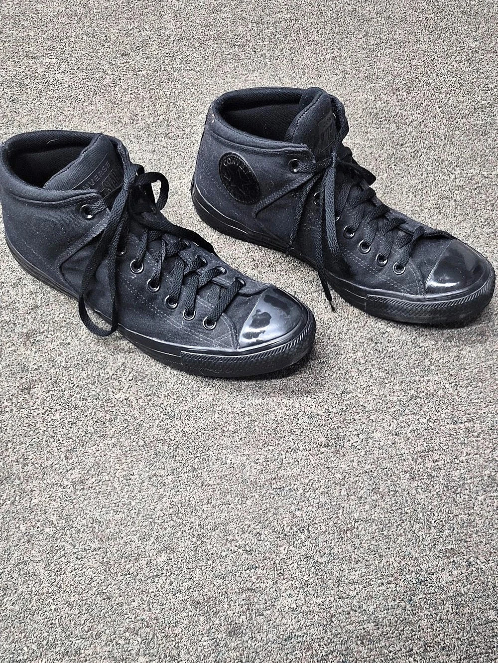 Converse Chuck Taylor All Star High Top Sneakers in Black US 10